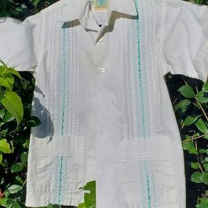 16 boys youth size M (10 - 12) dress shirts